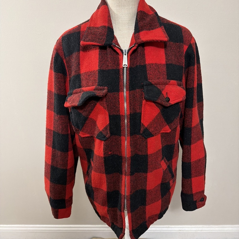 Vintage Westwind Sportswear Wool Buffalo Plaid Quilted Coat‎ Men's Medium